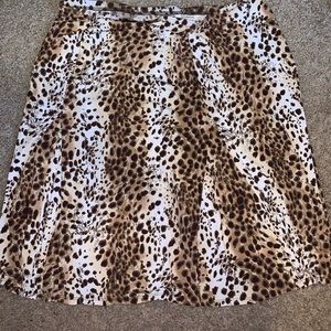 Flowy cheetah print skirt